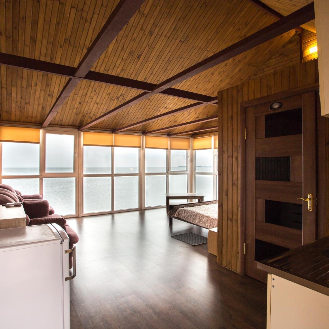 Б/О Pina Colada Hotel Ochakiv Ngoại thất bức ảnh