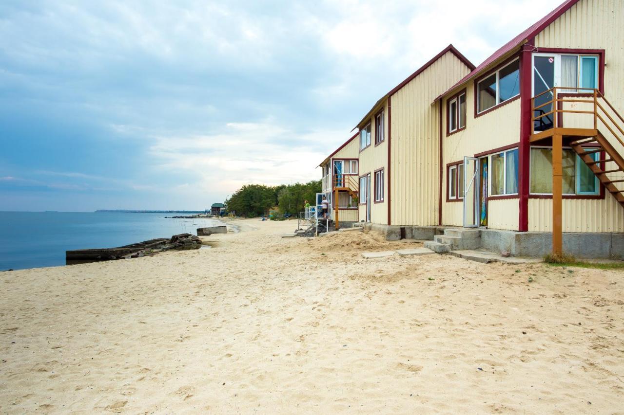 Б/О Pina Colada Hotel Ochakiv Ngoại thất bức ảnh