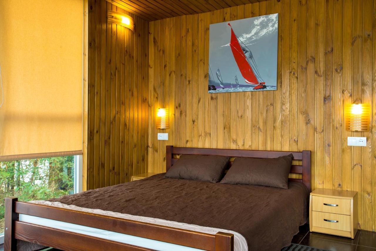 Б/О Pina Colada Hotel Ochakiv Ngoại thất bức ảnh